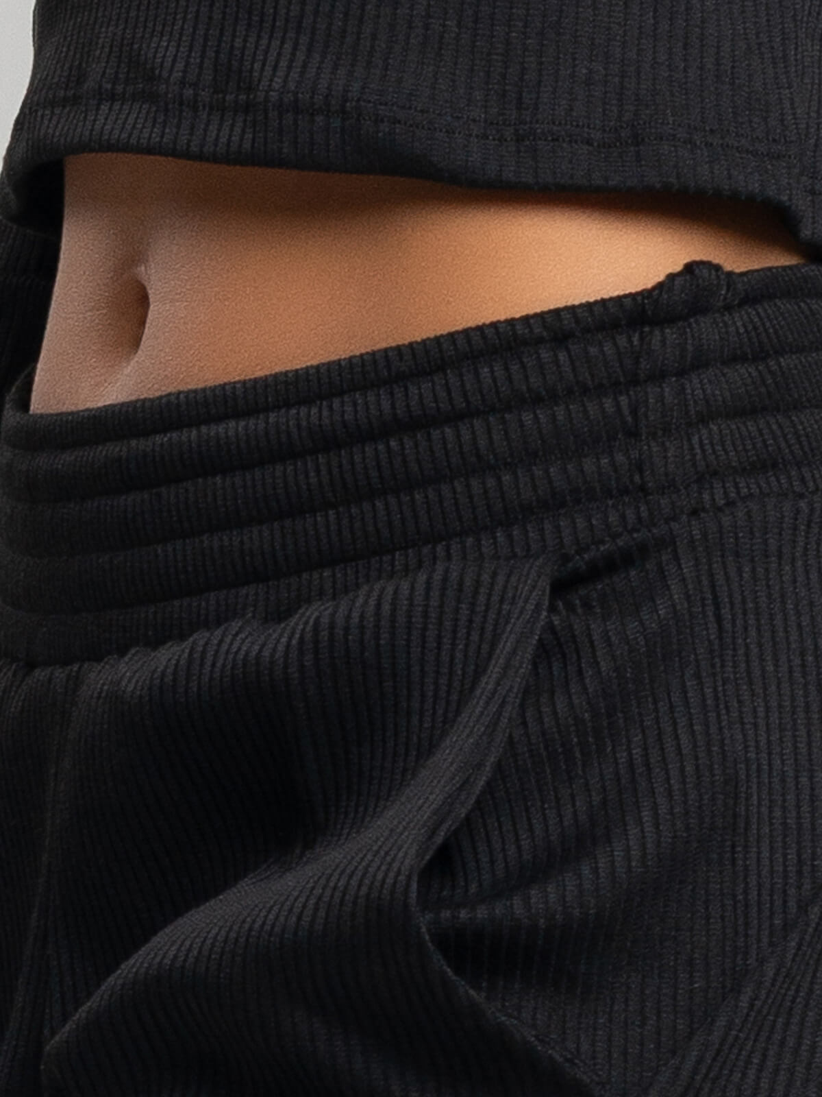 Calça Pantalona Wide Leg Canelada Preto - Vicbela