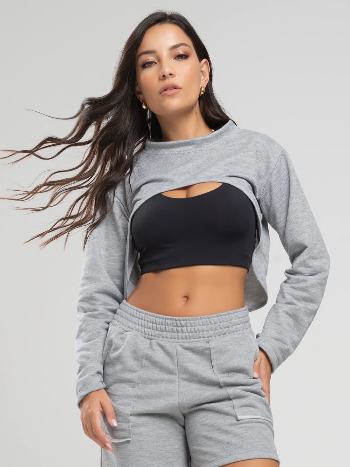 Casaco Super Cropped Manga Longa Cinza - Vicbela