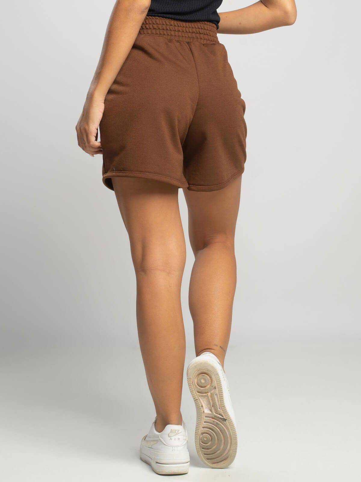 Short Curto Moletinho Marrom - Vicbela