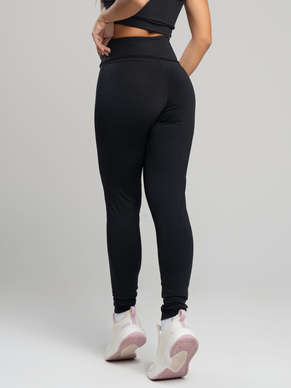 Calça Legging Cintura Alta Suplex Preto - Vicbela