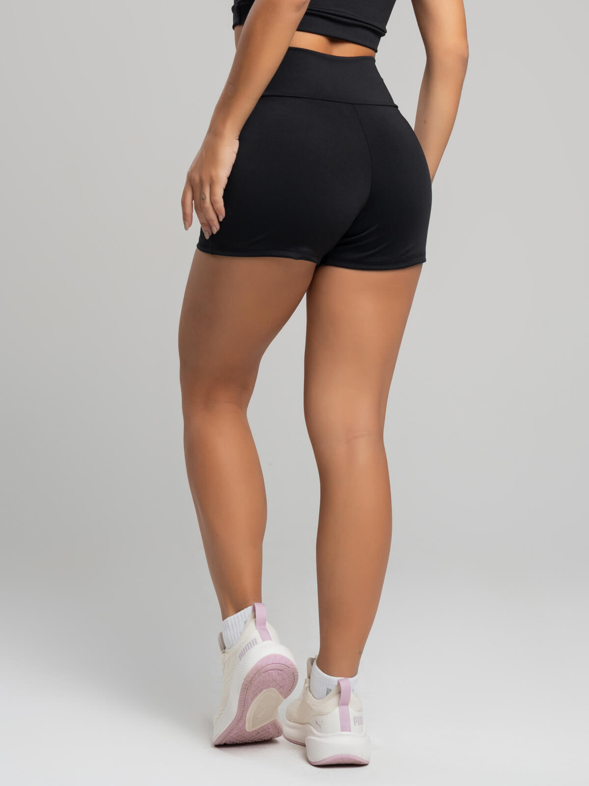 Short Curto Suplex Cintura Alta Preto - Vicbela