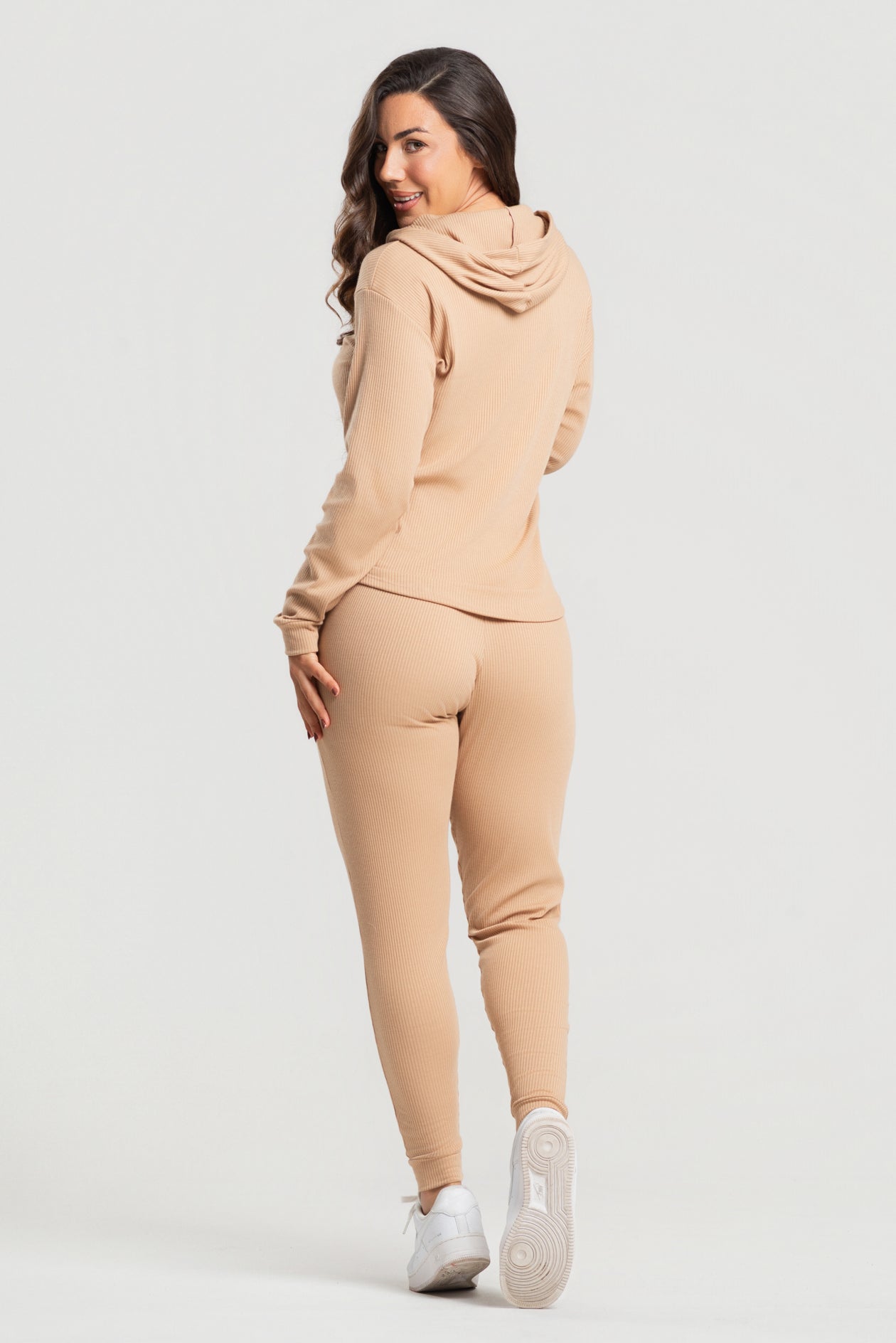Conjunto Canelado Calça Jogger + Blusa com Capuz Manga Longa Bege - Vicbela