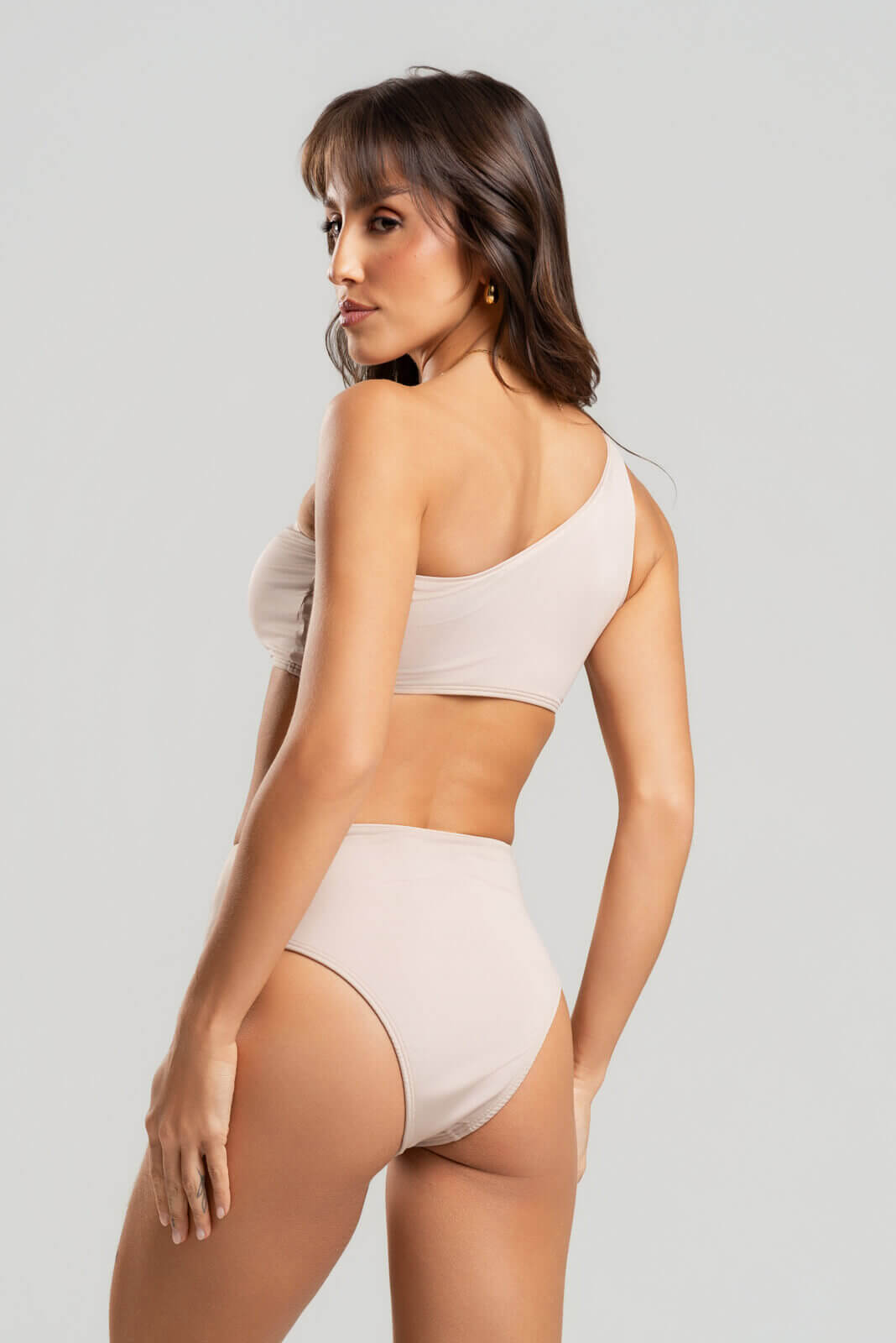 Biquíni Ombro Só Hot Pant Bege - Vicbela
