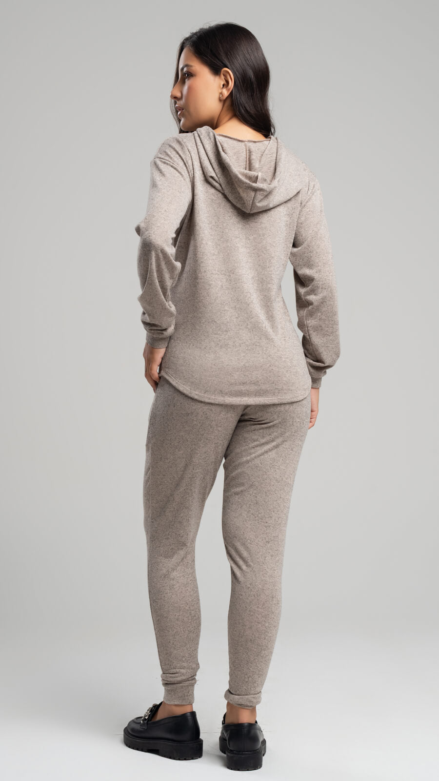 Conjunto Lanzinha Calça Skinny + Blusa Capuz Bege - Vicbela