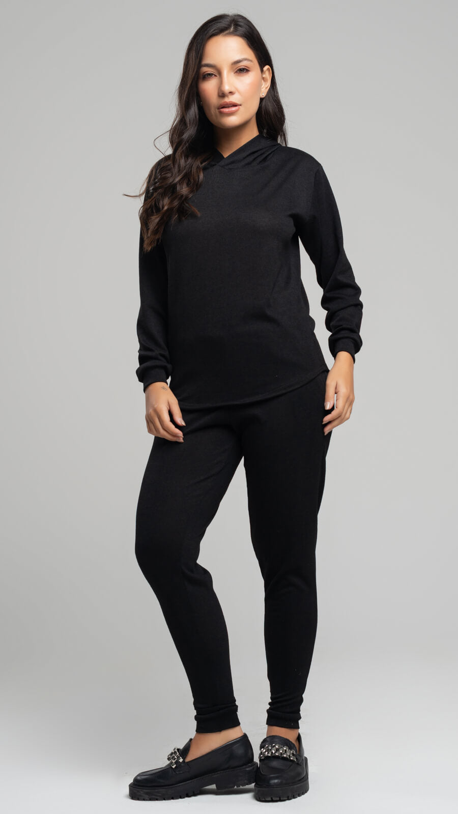 Conjunto Lanzinha Calça Skinny + Blusa Capuz Preto - Vicbela