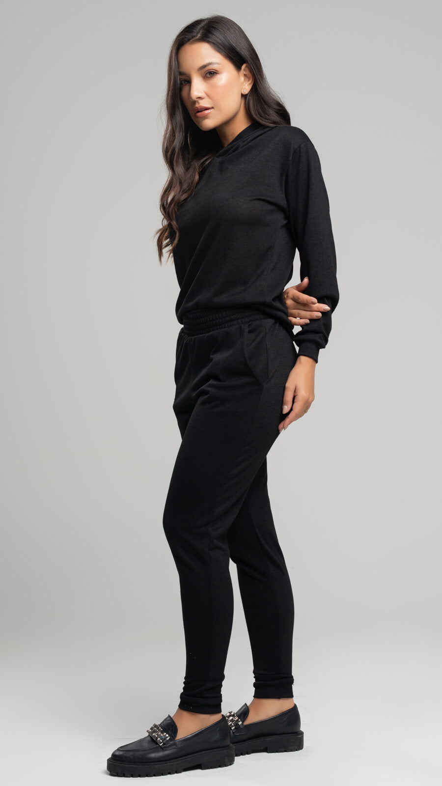Conjunto Lanzinha Calça Skinny + Blusa Capuz Preto - Vicbela