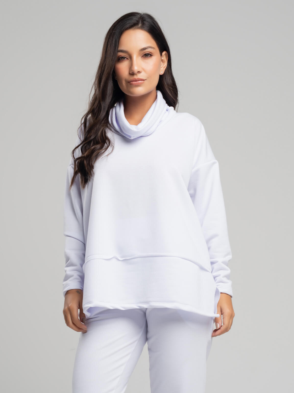 Casaco Oversize Golão Moletinho Branco - Vicbela