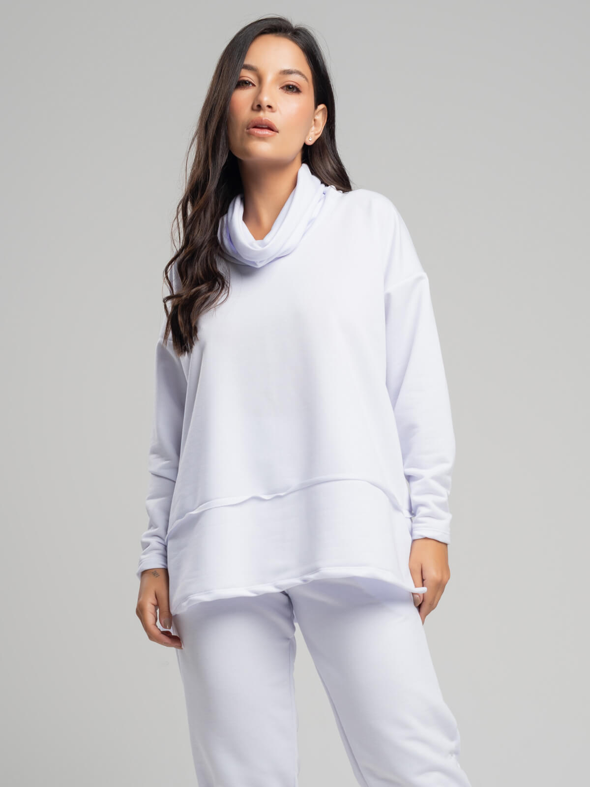 Casaco Oversize Golão Moletinho Branco - Vicbela