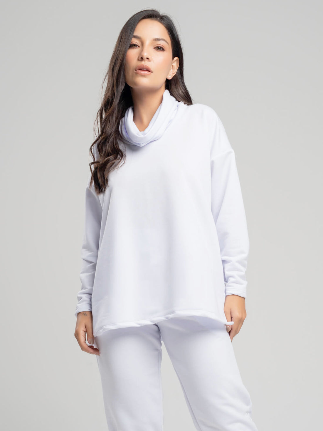 Casaco Oversize Golão Moletinho Branco - Vicbela