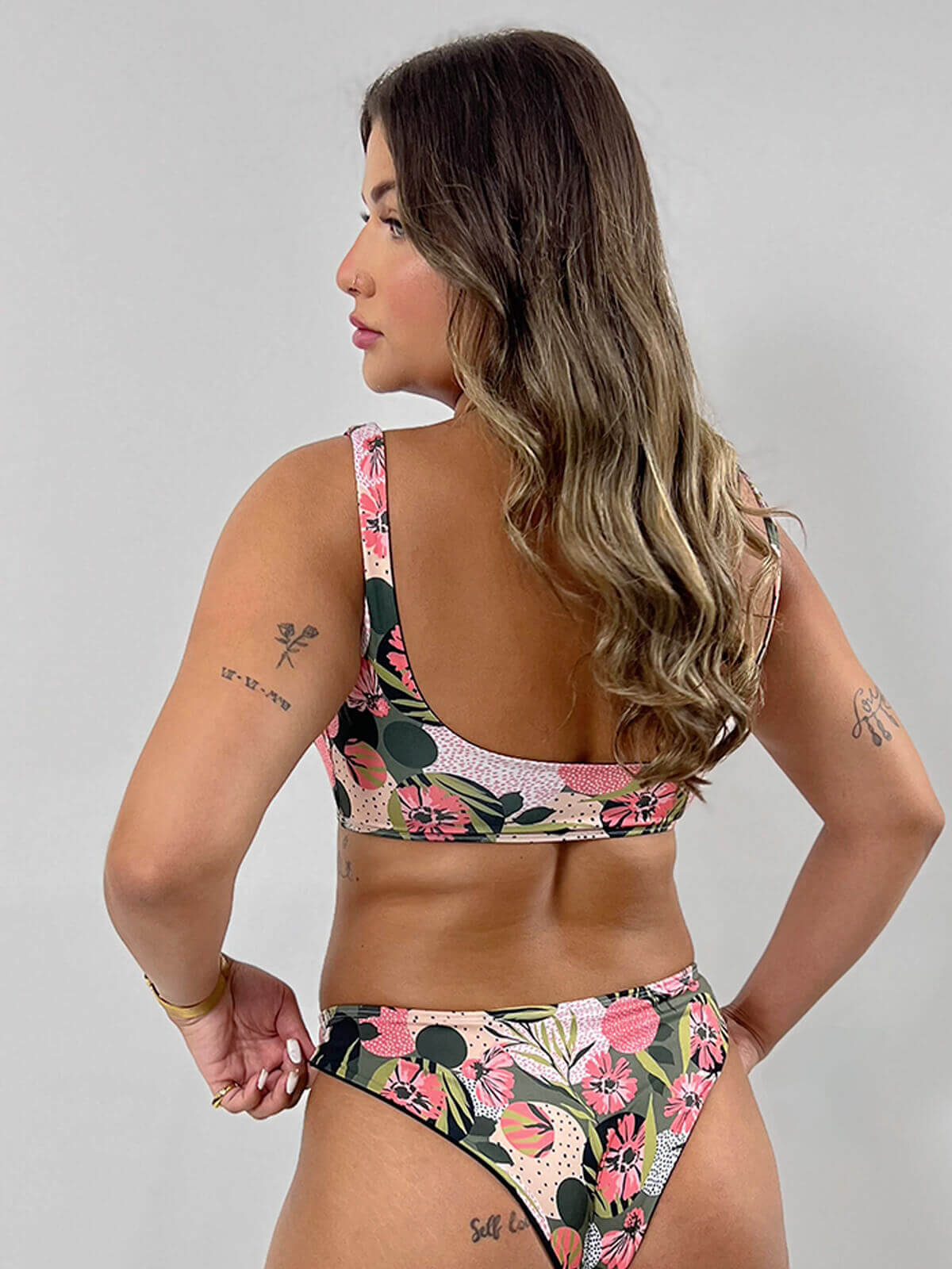 Biquini Regata Calcinha Comum Estampado Rosa - Vicbela