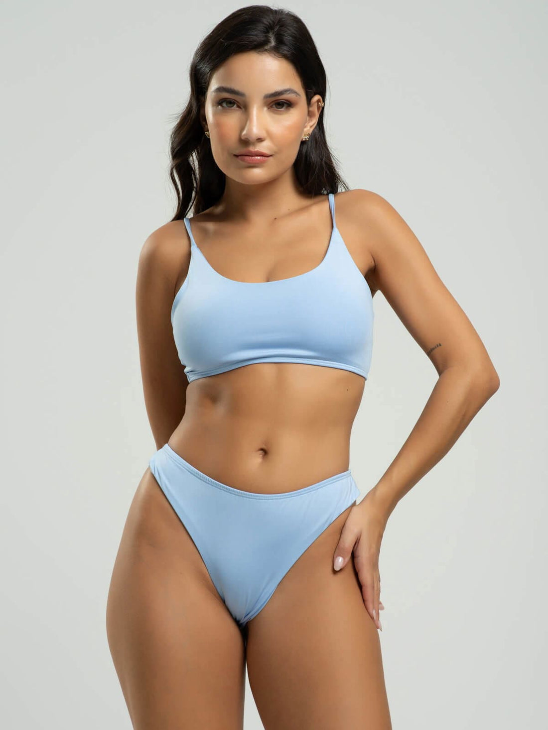 Biquíni Faixa Calcinha Fio Duplo Liso Azul Serenity - Vicbela