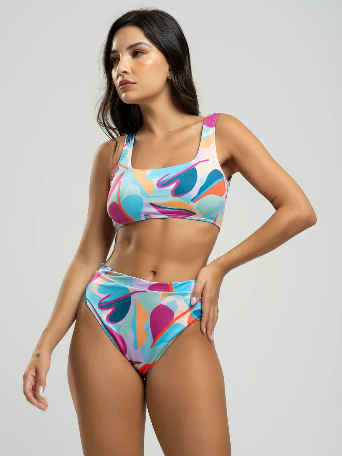 Biquini Regata Hot Pants Estampado Colorido - Vicbela