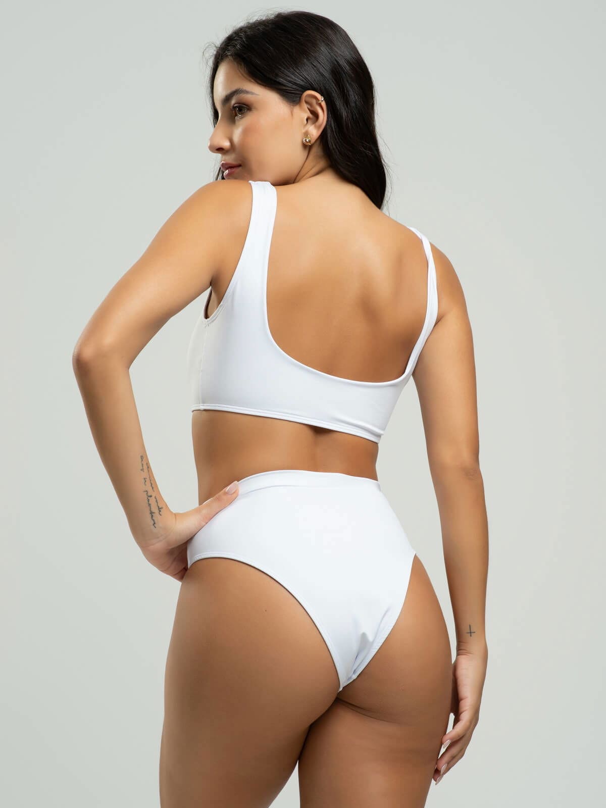 Biquini Regata Hot Pants Liso Branco - Vicbela