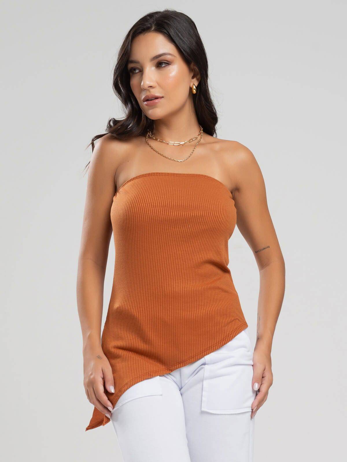 Blusa Assimétrica Tomara que Caia Terracota - Vicbela