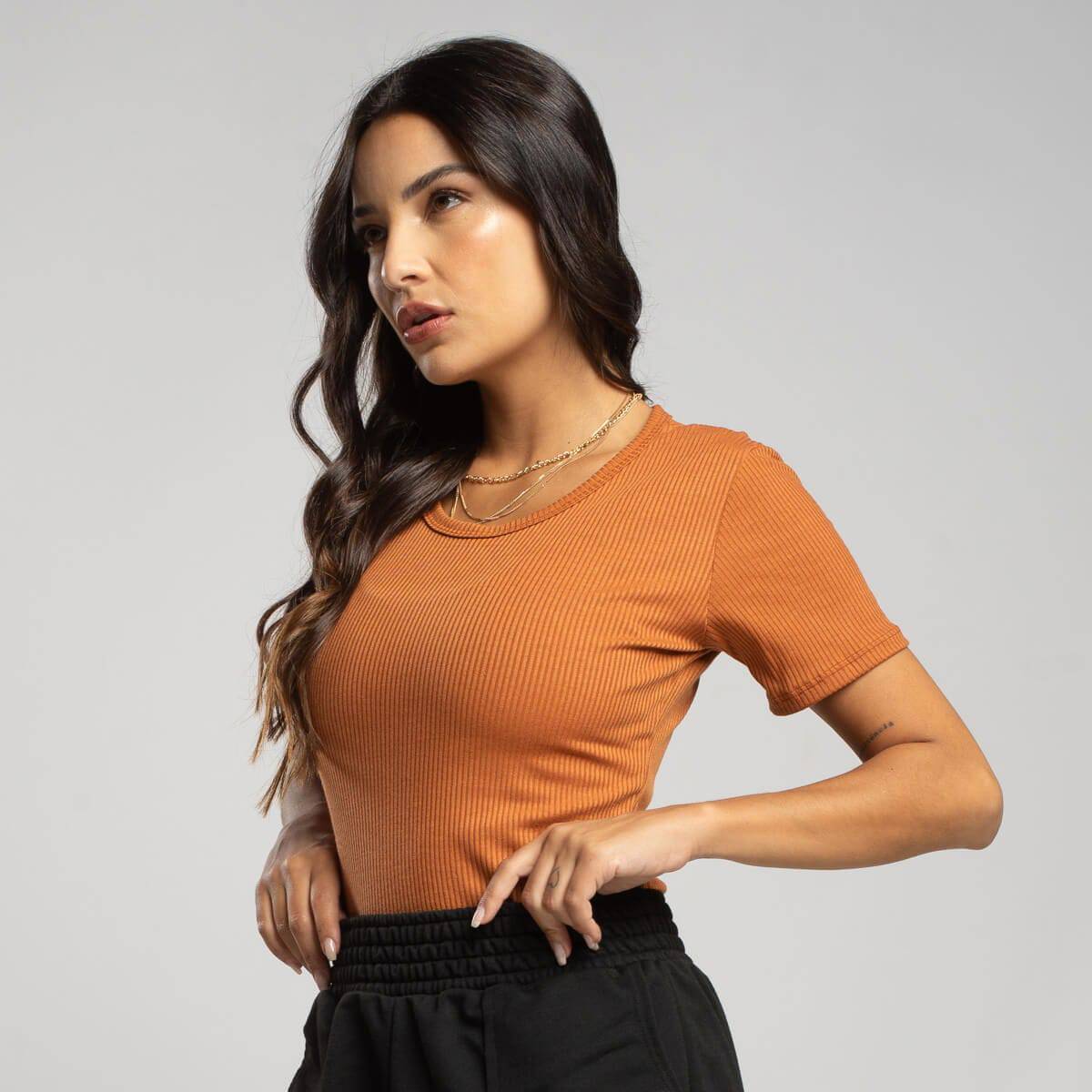 Blusa Manga Curta Canelada Terracota - Vicbela