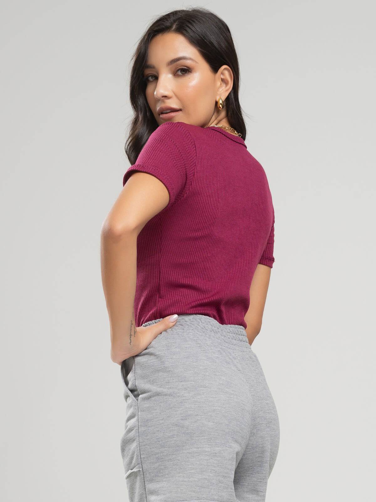 Blusa Manga Curta Canelada Vinho - Vicbela
