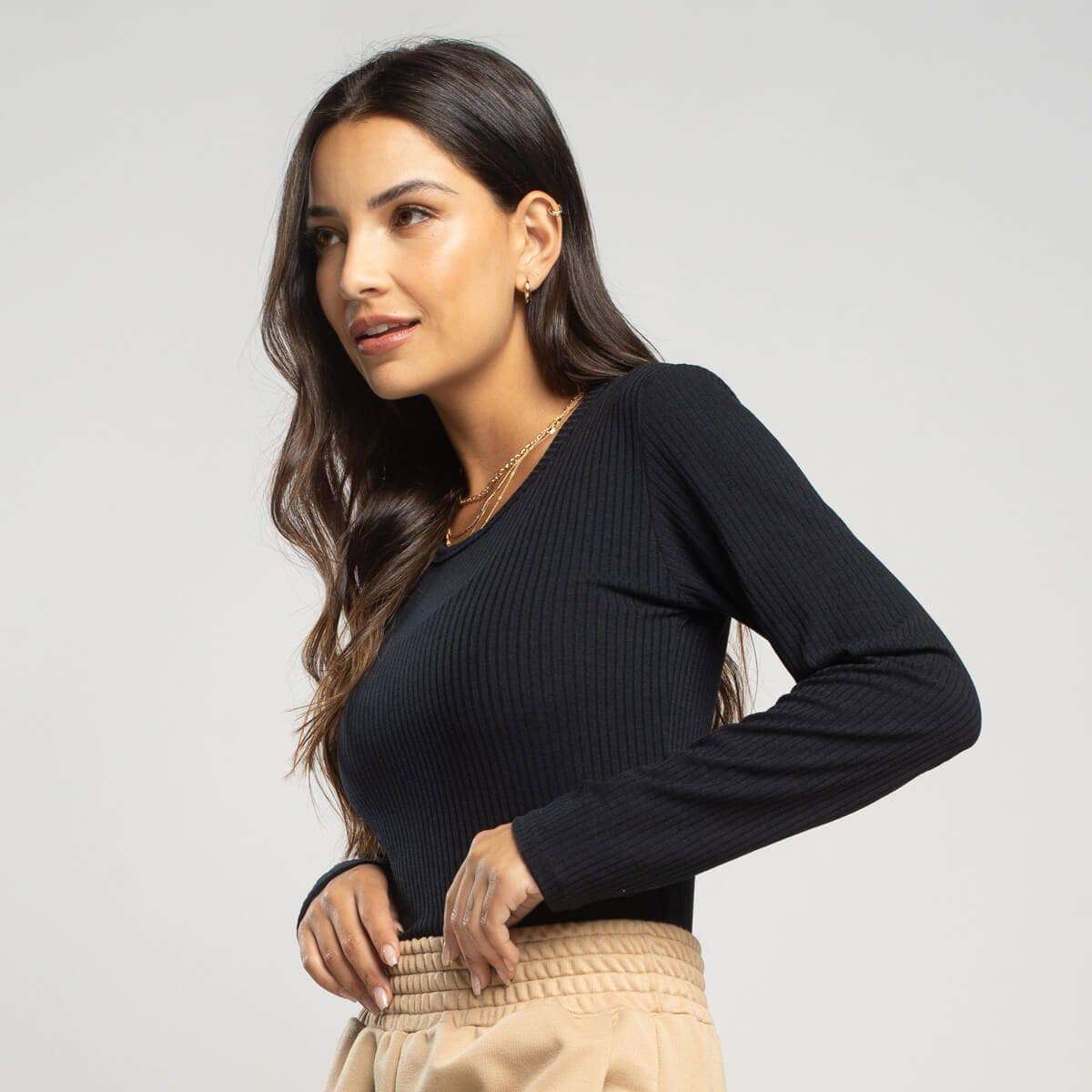 Blusa Manga Longa Canelada Preto - Vicbela