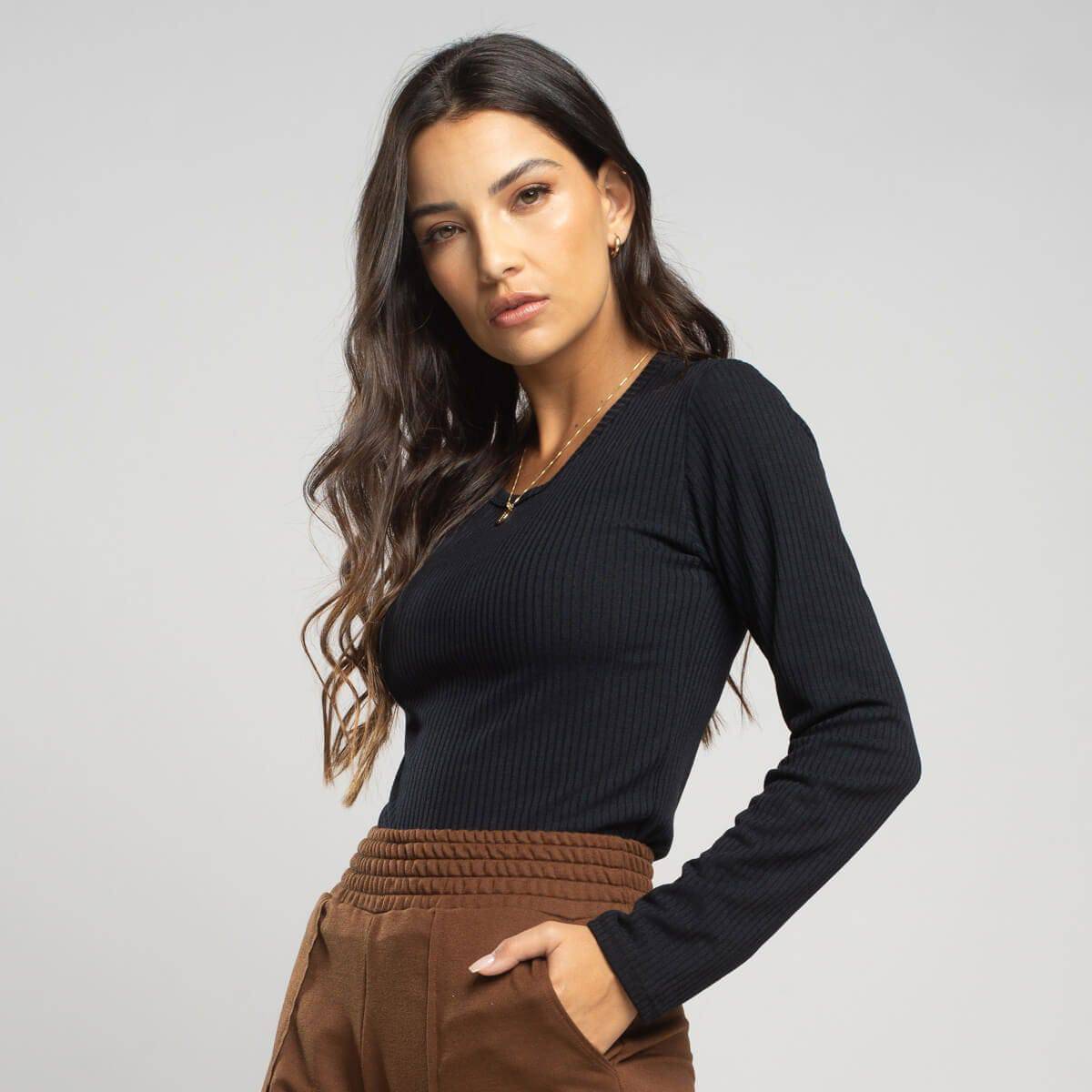 Blusa Manga Longa Canelada Preto - Vicbela