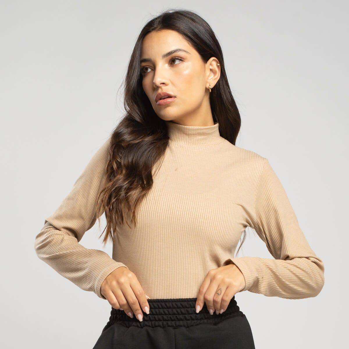 Blusa Manga Longa Gola Alta Canelada Bege - Vicbela