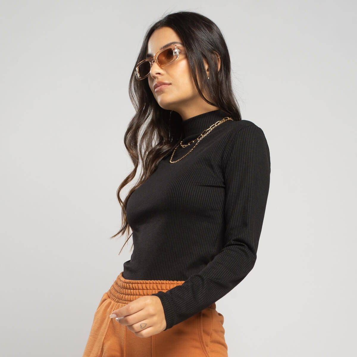 Blusa Manga Longa Gola Alta Canelada Preto - Vicbela