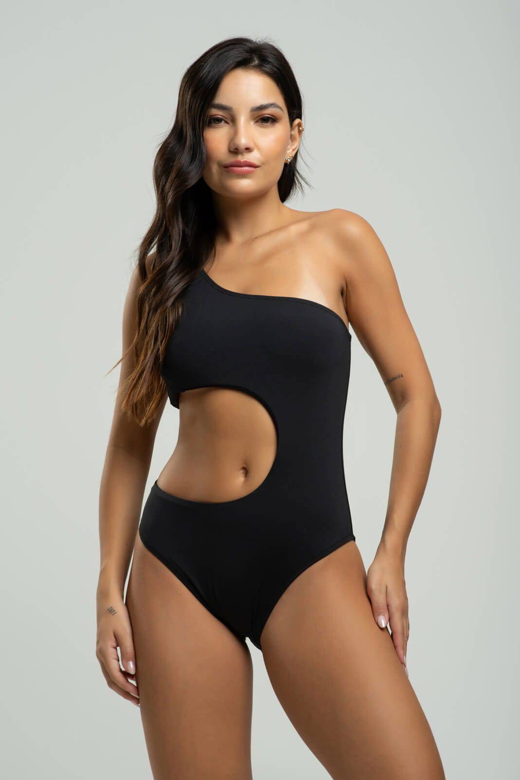 Body Maiô Um Ombro Só Decote Barriga Preto - Vicbela