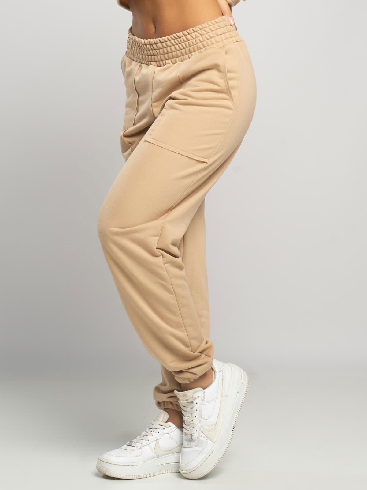 Calça Jogger Moletinho Cintura Alta Bege - Vicbela