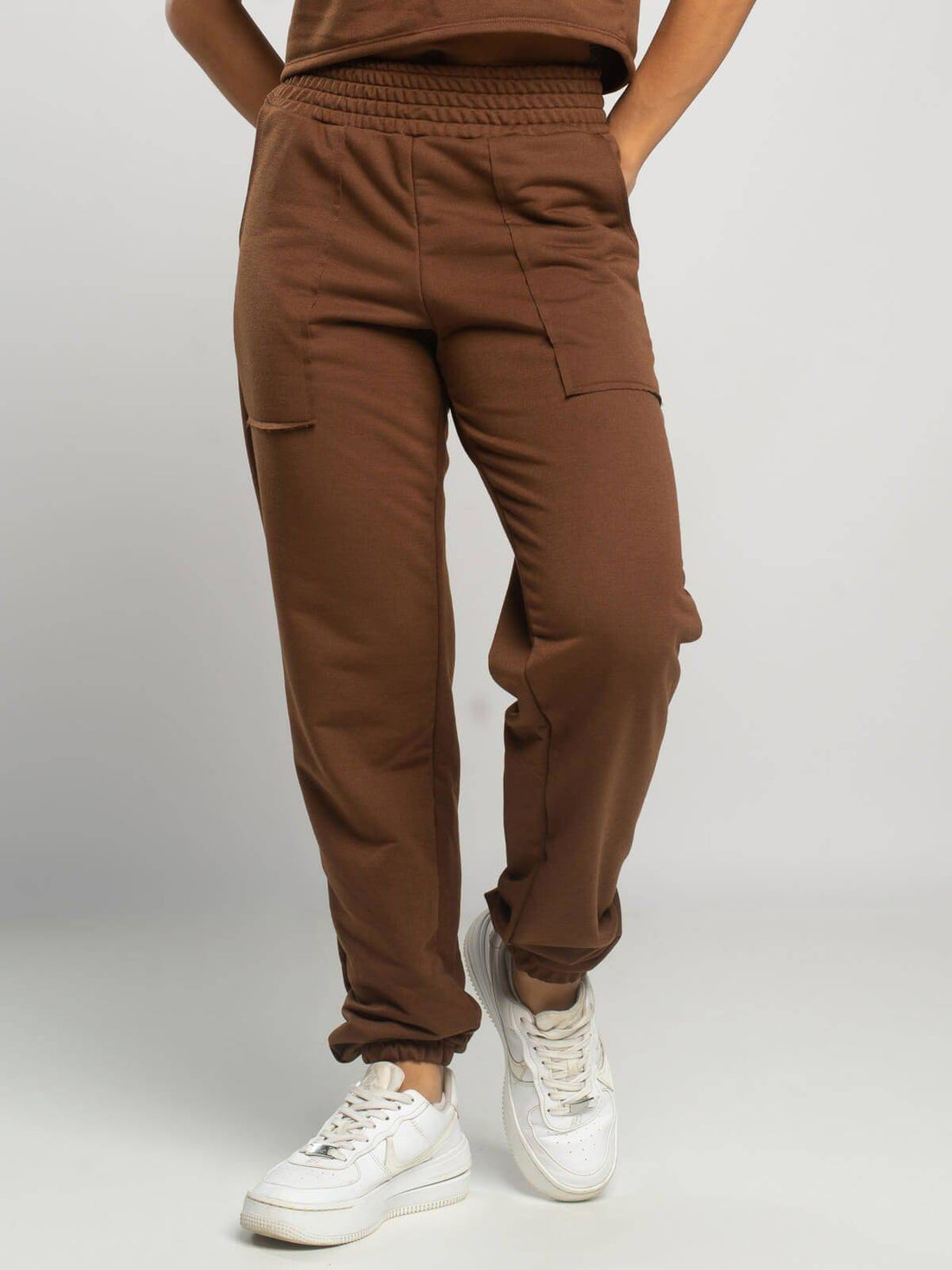 Calça Jogger Moletinho Cintura Alta Marrom - Vicbela