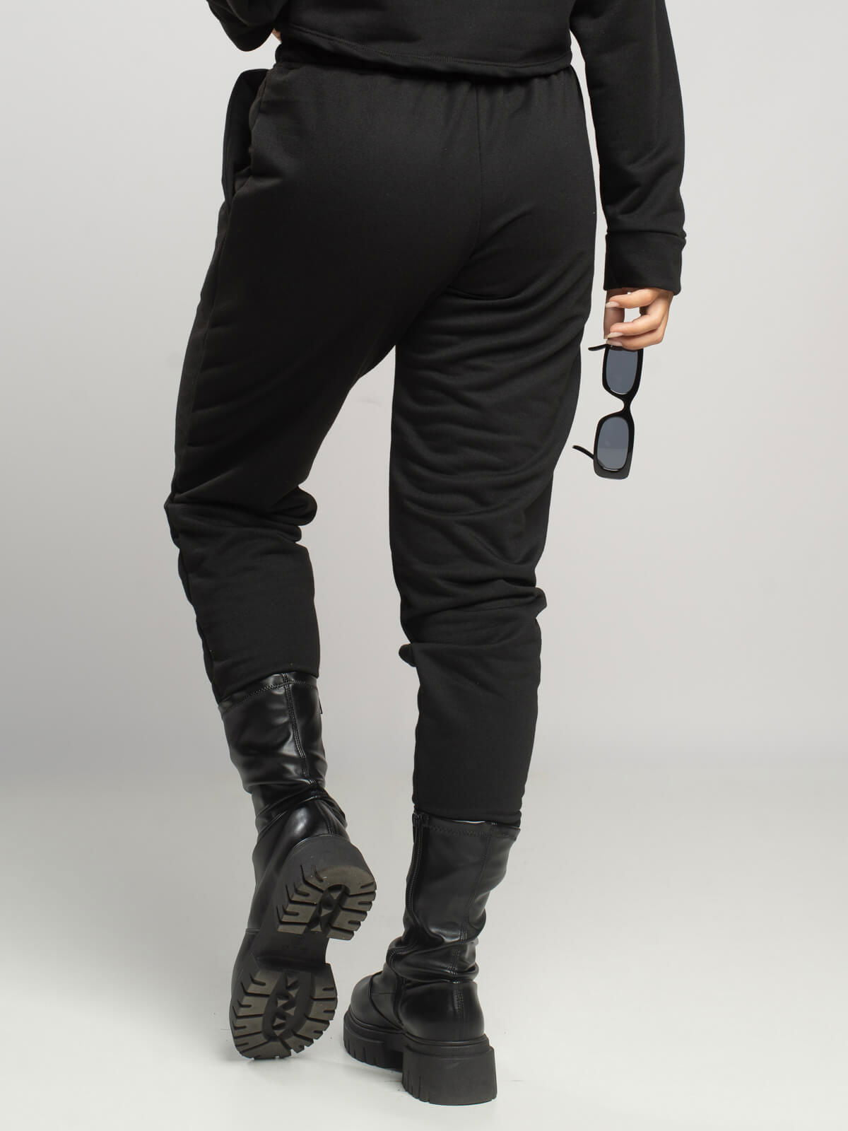 Calça Jogger Moletinho Cintura Média Preto - Vicbela