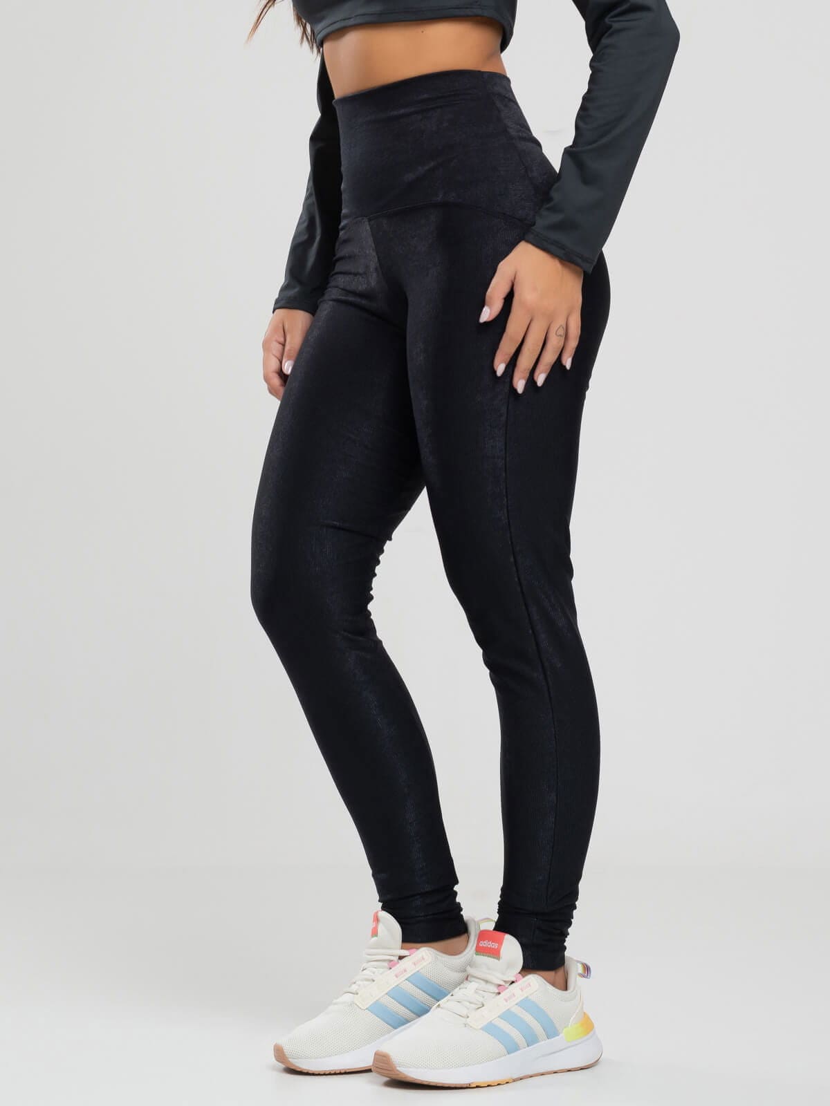 Calça Legging Cós Alto Canelado Preto - Vicbela