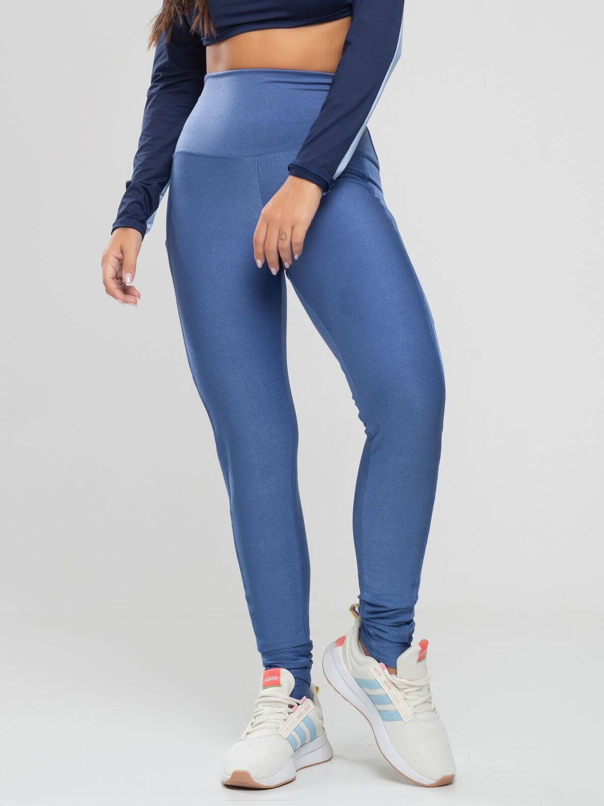 Calça Legging com Bolso Canelada Azul - Vicbela
