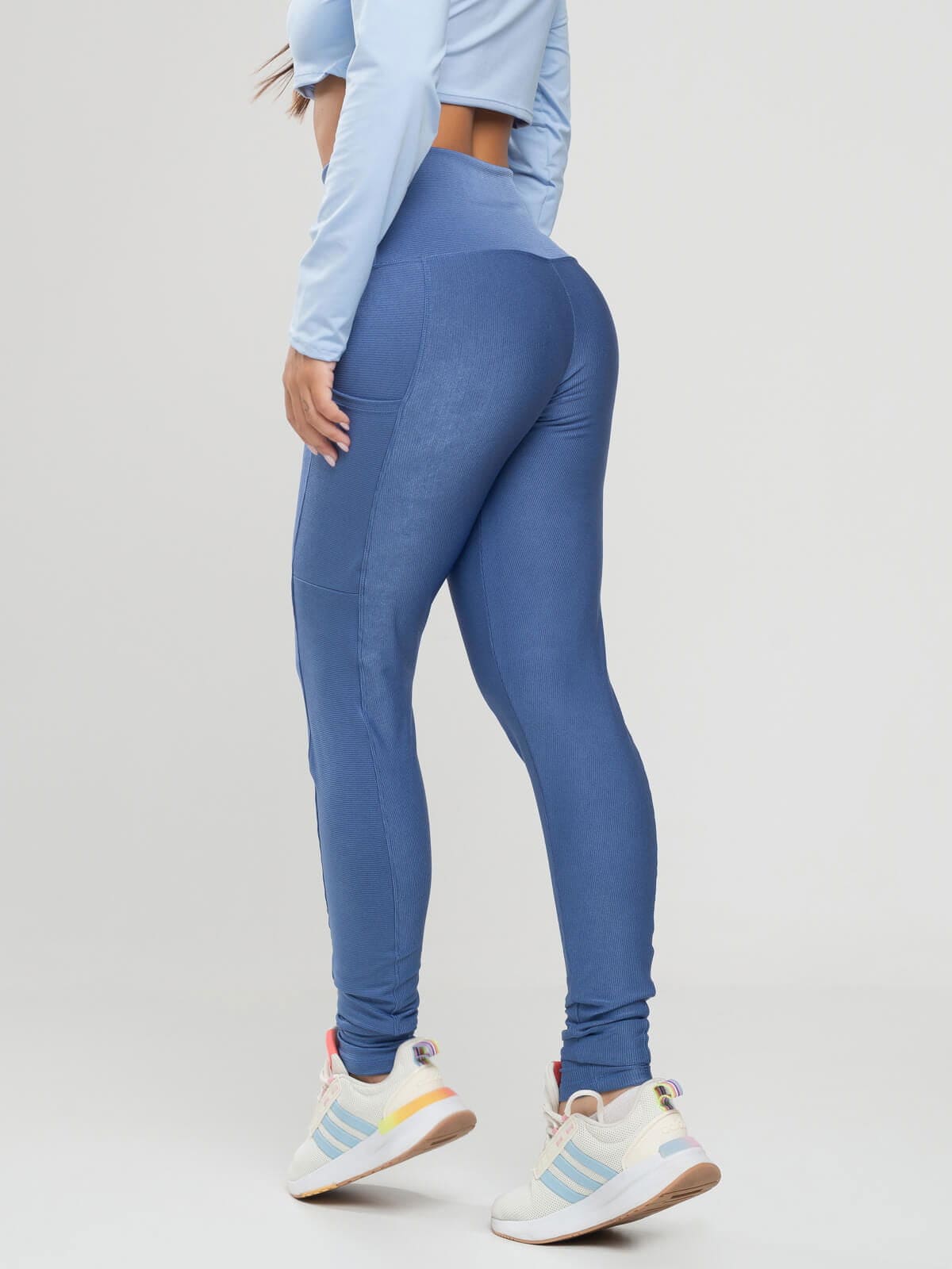 Calça Legging com Bolso Canelada Azul - Vicbela