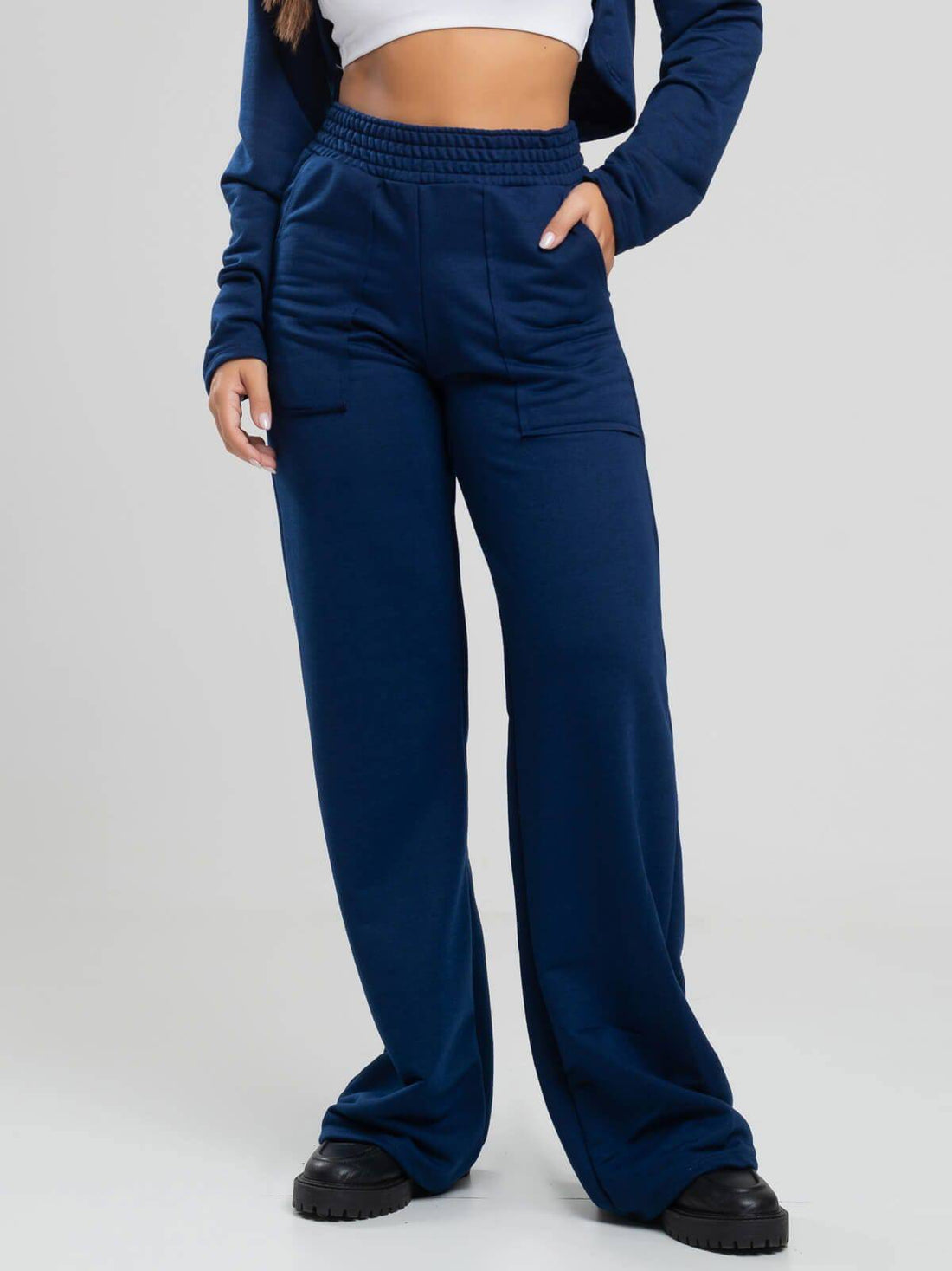Calça Pantalona Wid Leg Moletinho Azul Marinho - Vicbela