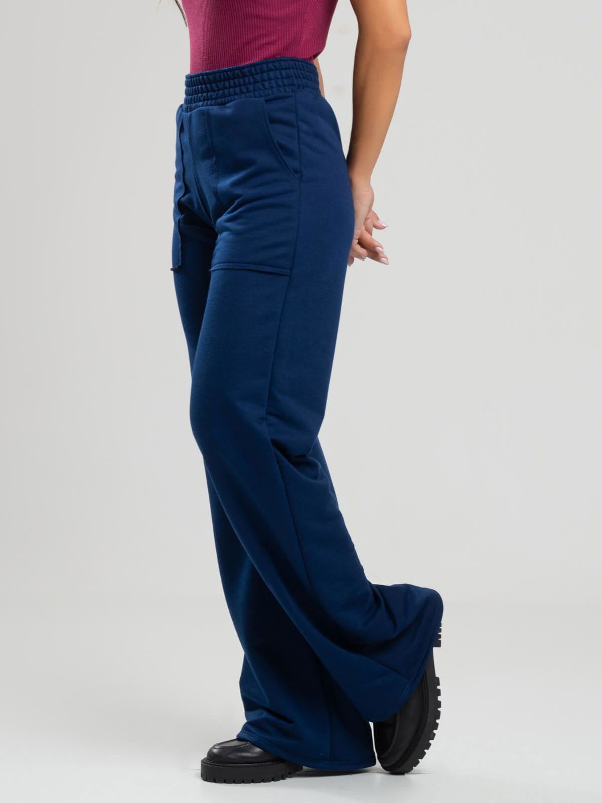 Calça Pantalona Wid Leg Moletinho Azul Marinho - Vicbela