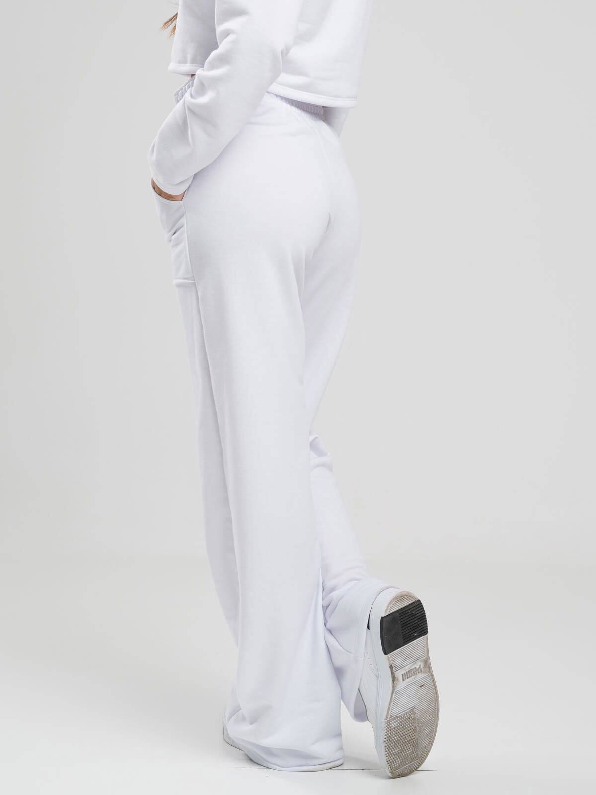 Calça Pantalona Wid Leg Moletinho Branco - Vicbela