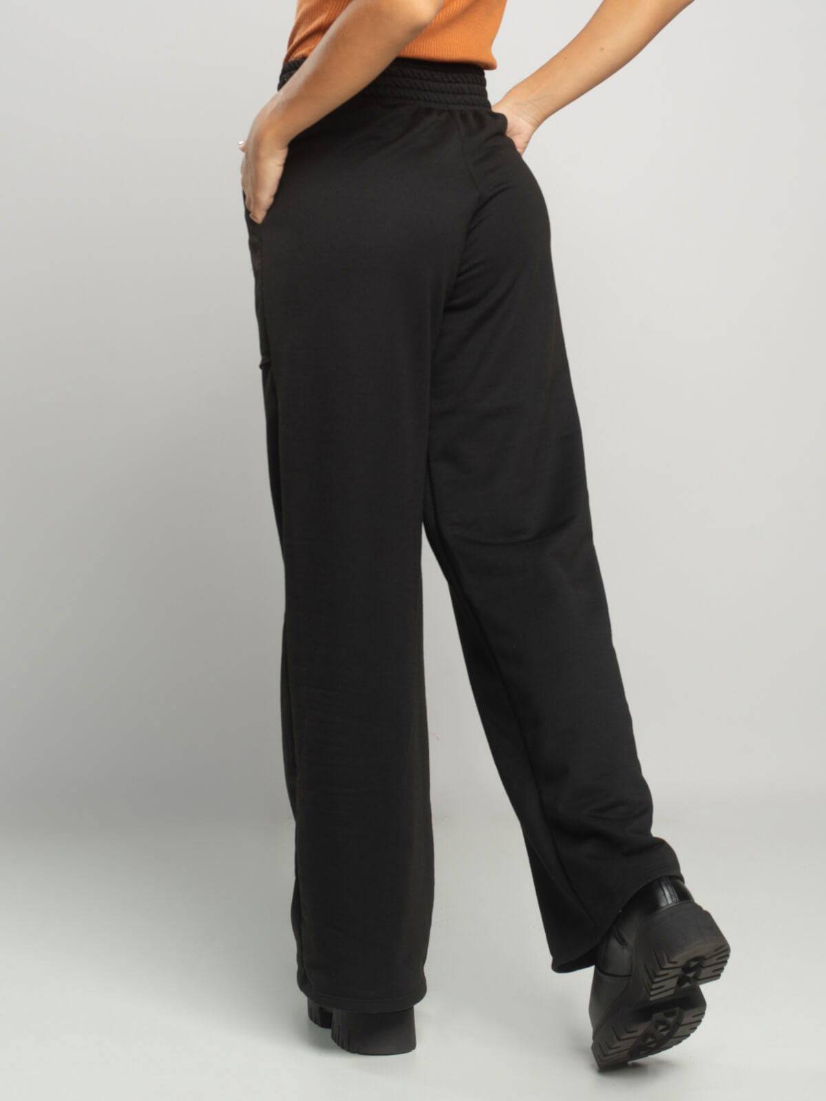 Calça Pantalona Wid Leg Moletinho Preto - Vicbela