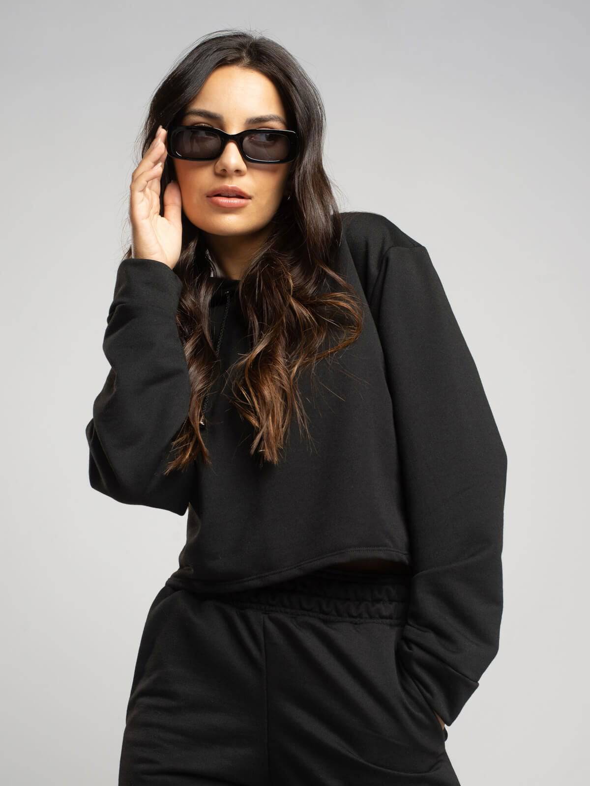 Casaco Cropped Capuz Moletinho Preto - Vicbela