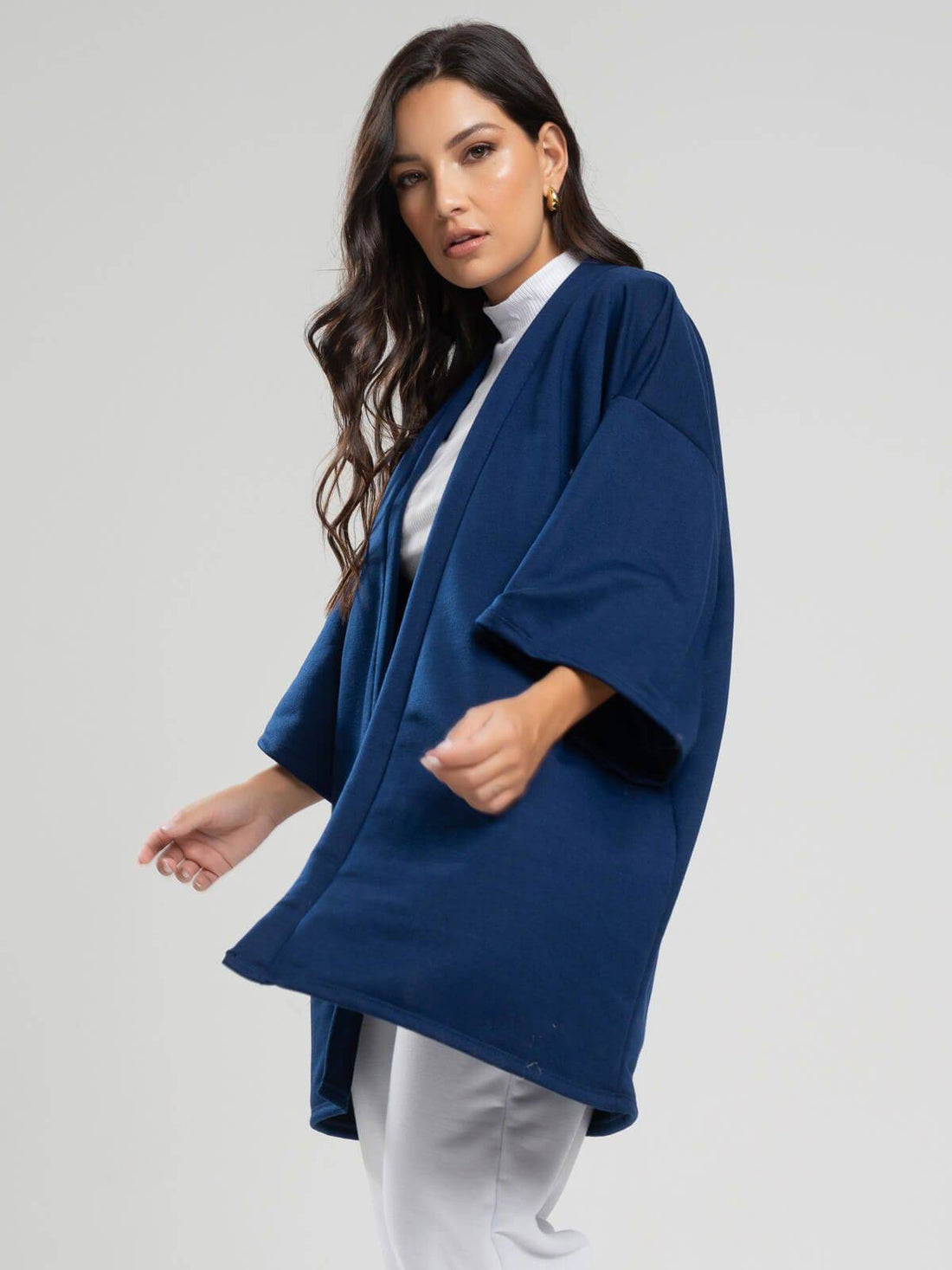 Casaco Kimono Over Moletinho Manga Longa Azul Marinho - Vicbela