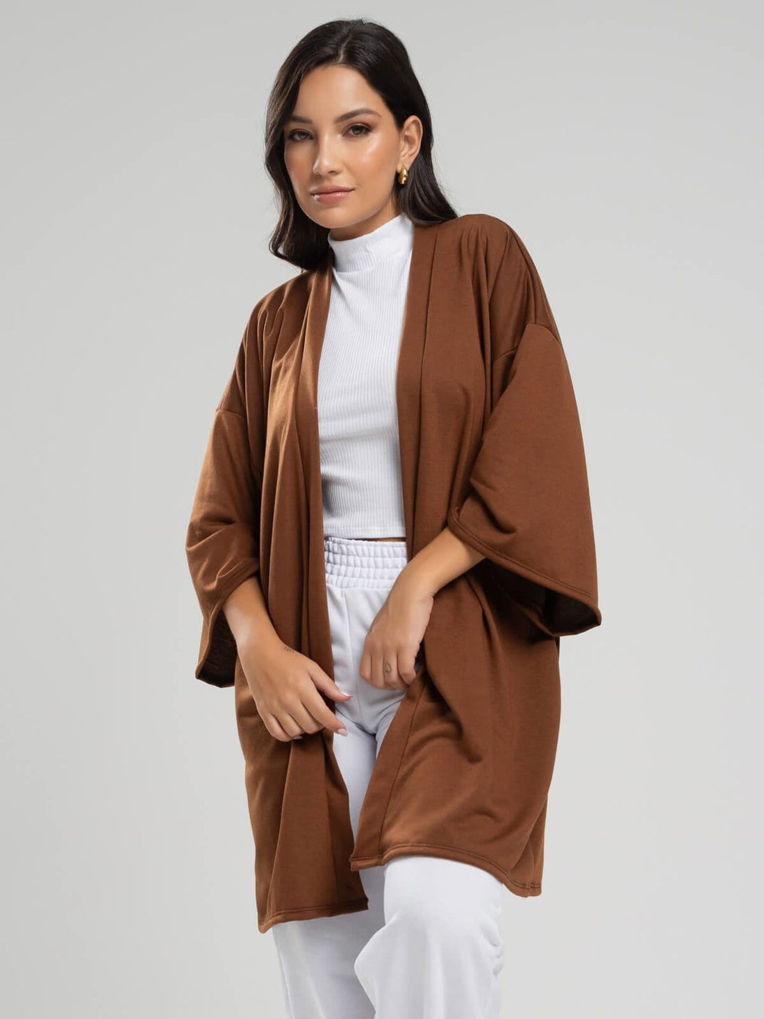 Casaco Kimono Over Moletinho Manga Longa Marrom - Vicbela