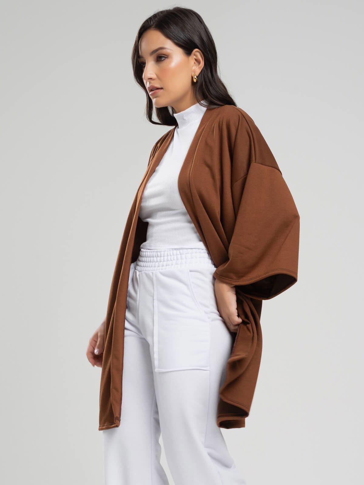 Casaco Kimono Over Moletinho Manga Longa Marrom - Vicbela