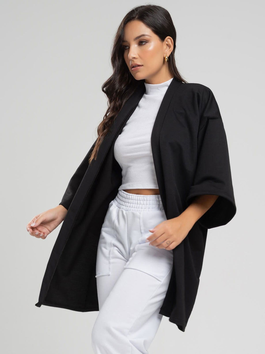 Casaco Kimono Over Moletinho Manga Longa Preto - Vicbela