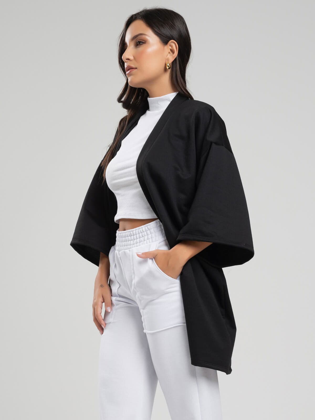 Casaco Kimono Over Moletinho Manga Longa Preto - Vicbela