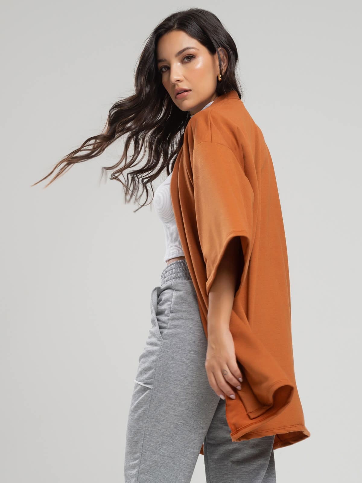 Casaco Kimono Over Moletinho Manga Longa Terra - Vicbela