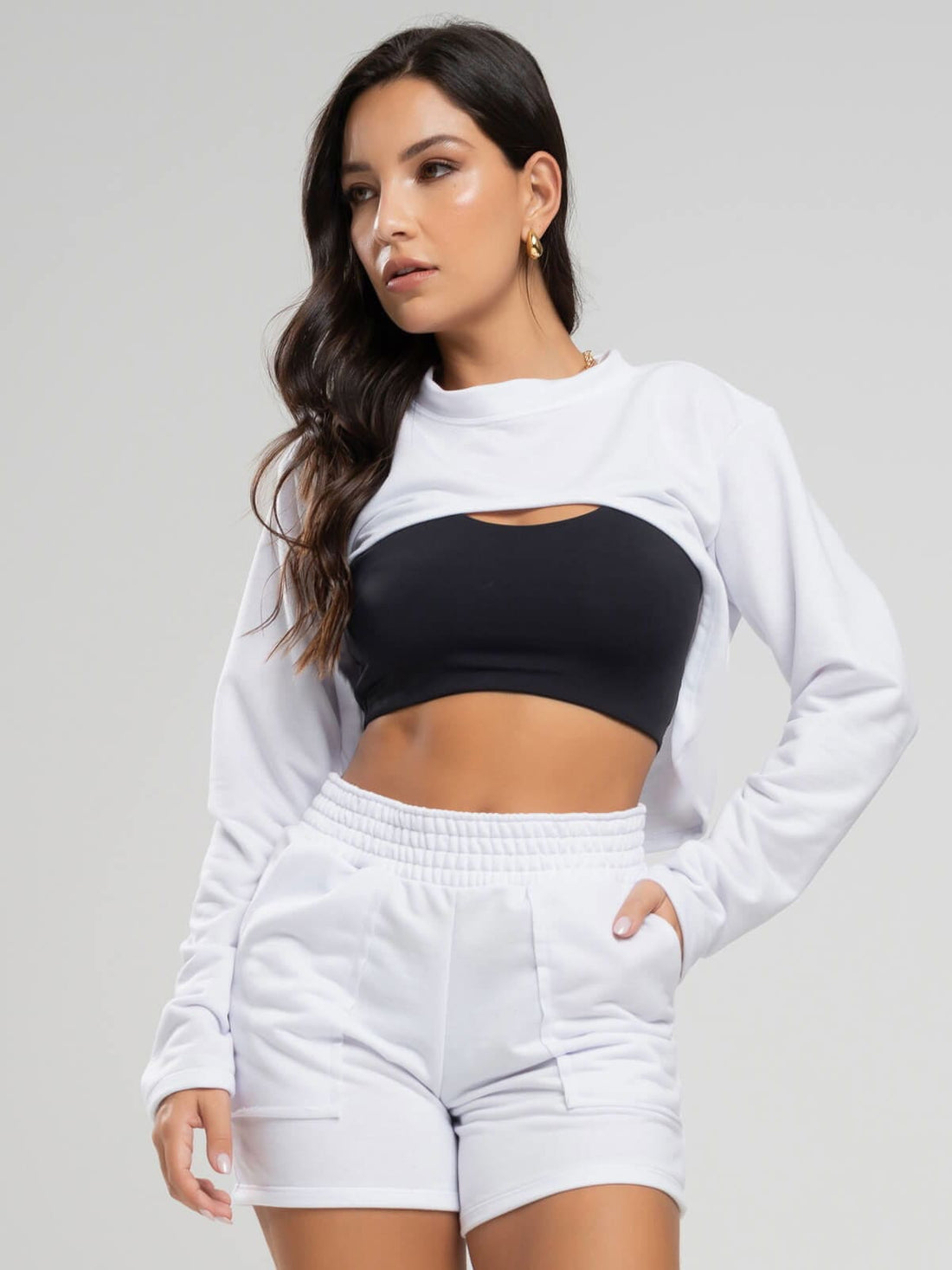 Casaco Super Cropped Manga Longa Branco - Vicbela