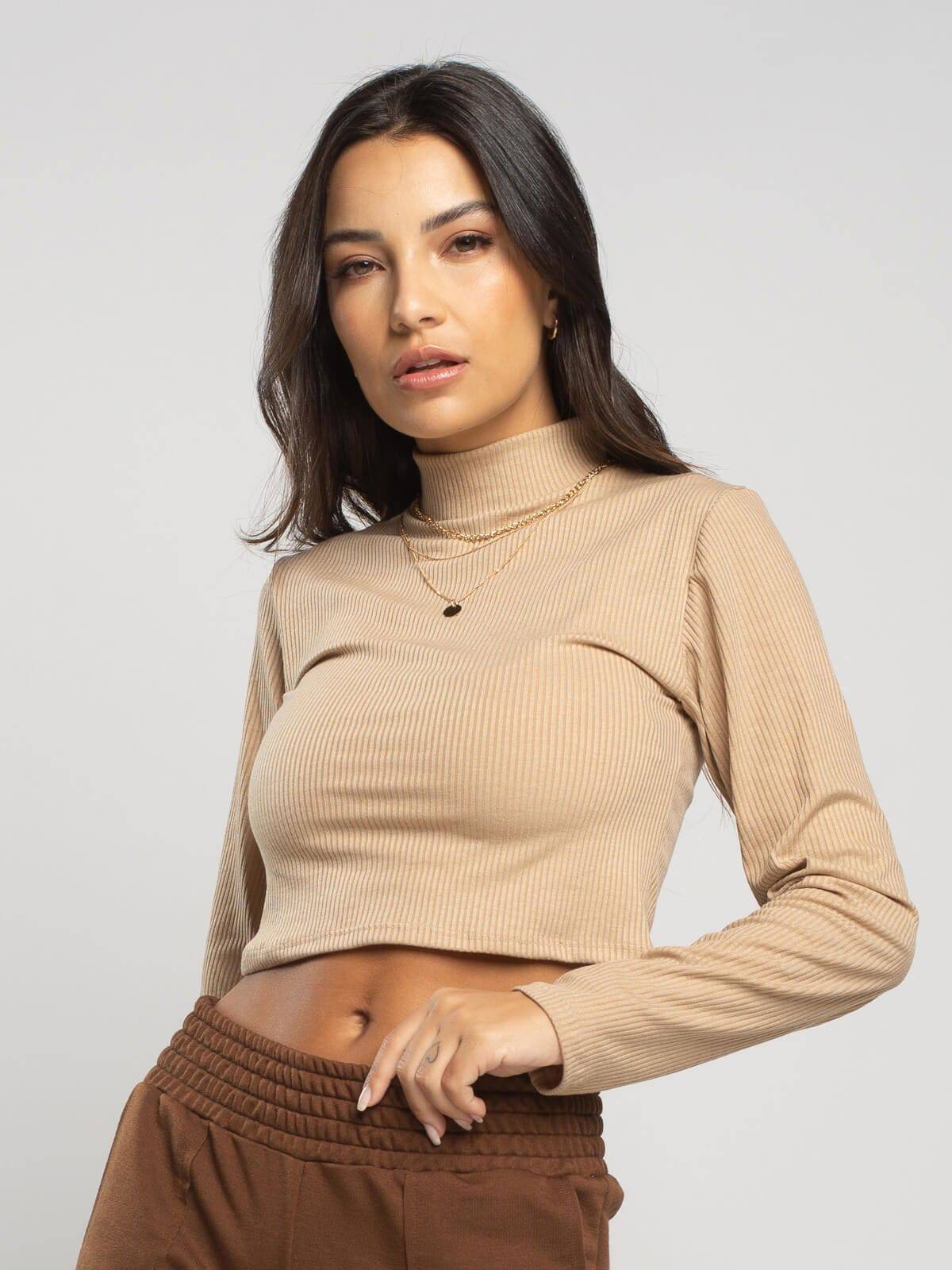 Cropped Gola Alta Manga Comprida Bege - Vicbela