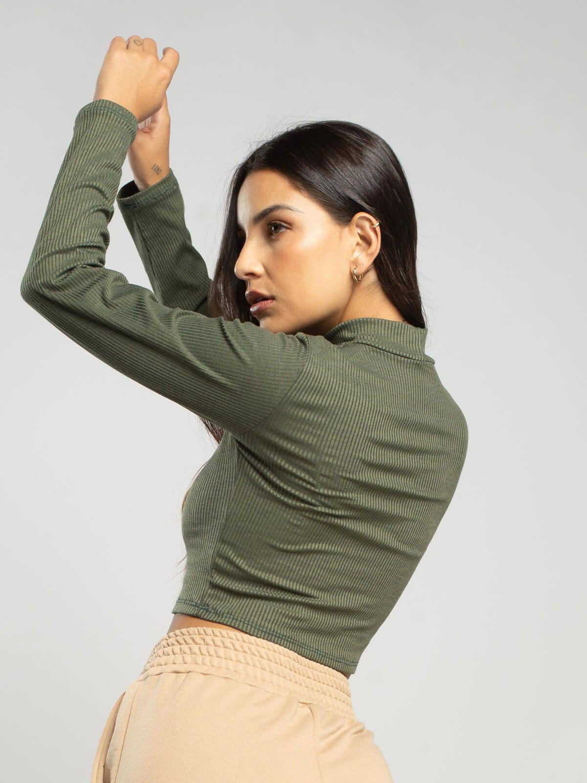 Cropped Gola Alta Manga Comprida Verde - Vicbela