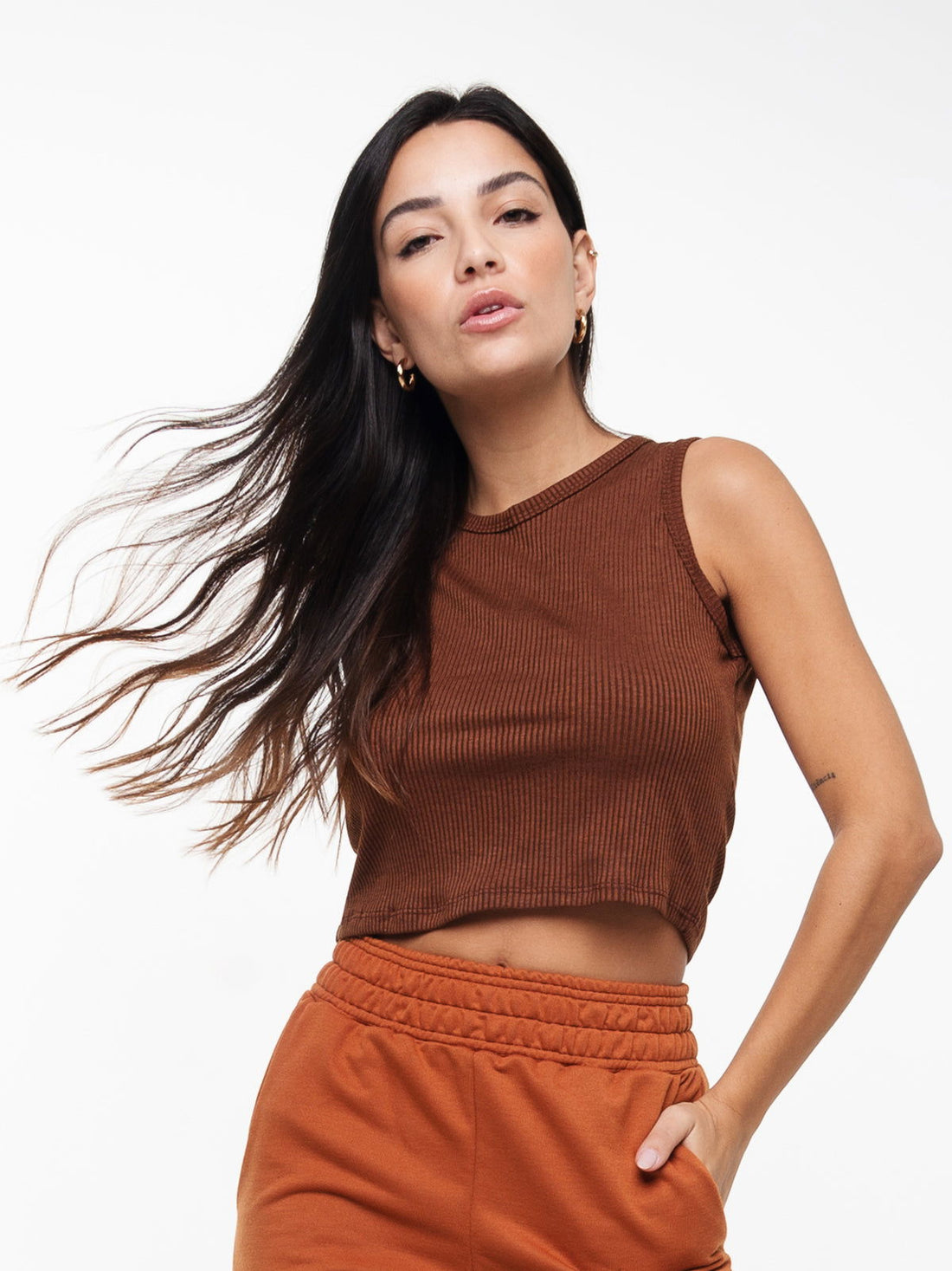 Cropped Regata Canelado Marrom - Vicbela