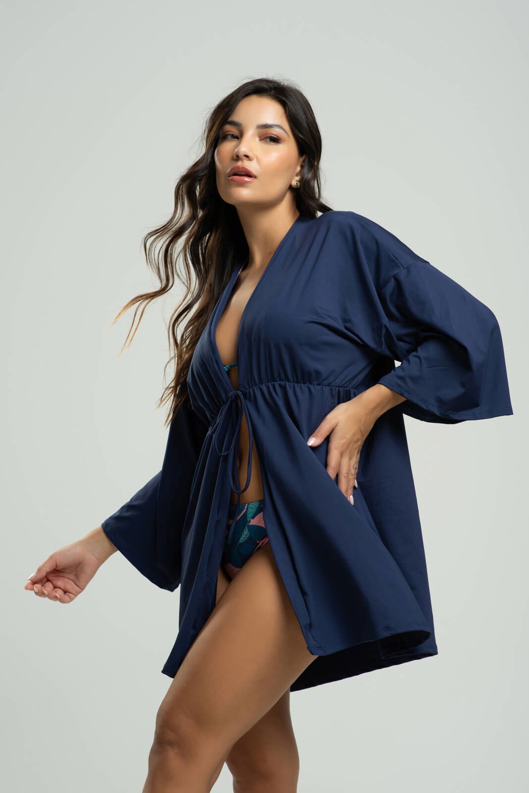 Saída de Praia Kimono Liso Azul Marinho - Vicbela