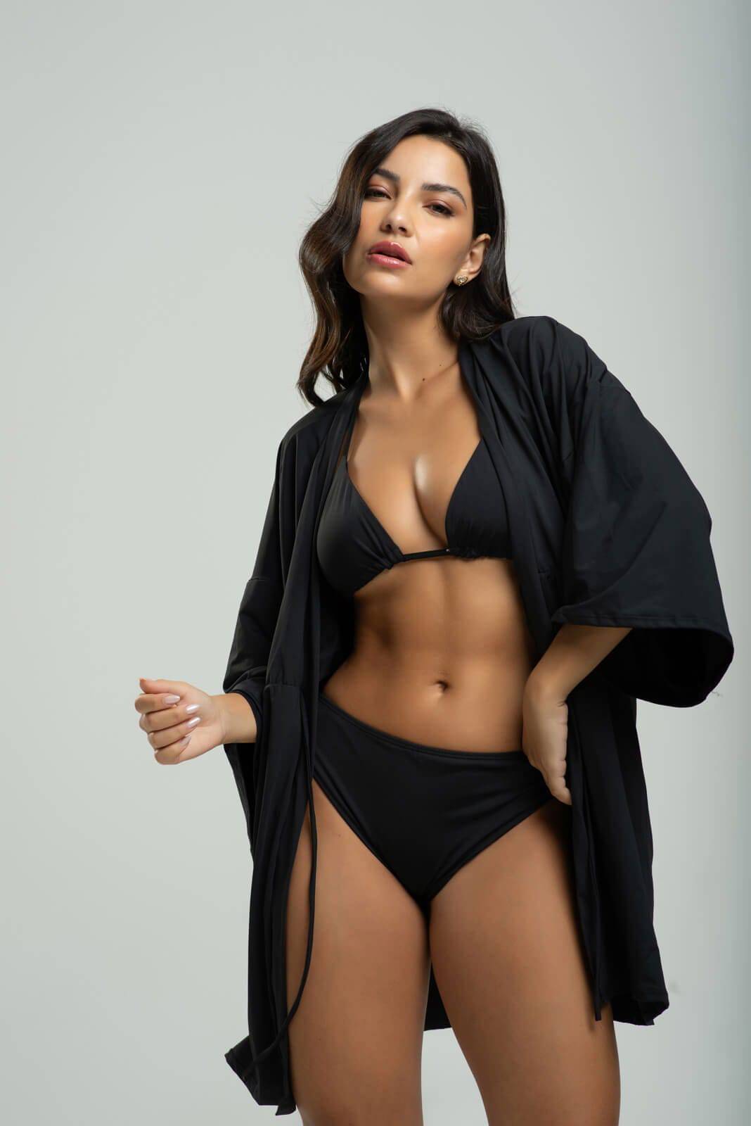 Saída de Praia Kimono Liso Preto - Vicbela