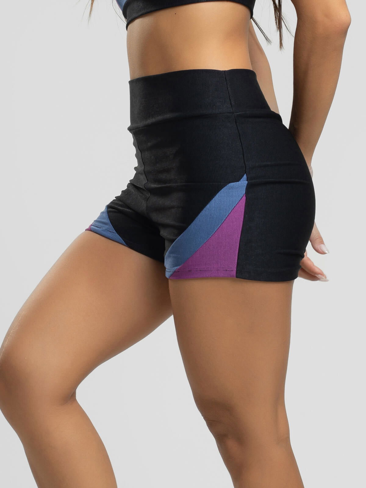 Short Curto Fitness Colorido Suplex Wonder Preto com Azul - Vicbela