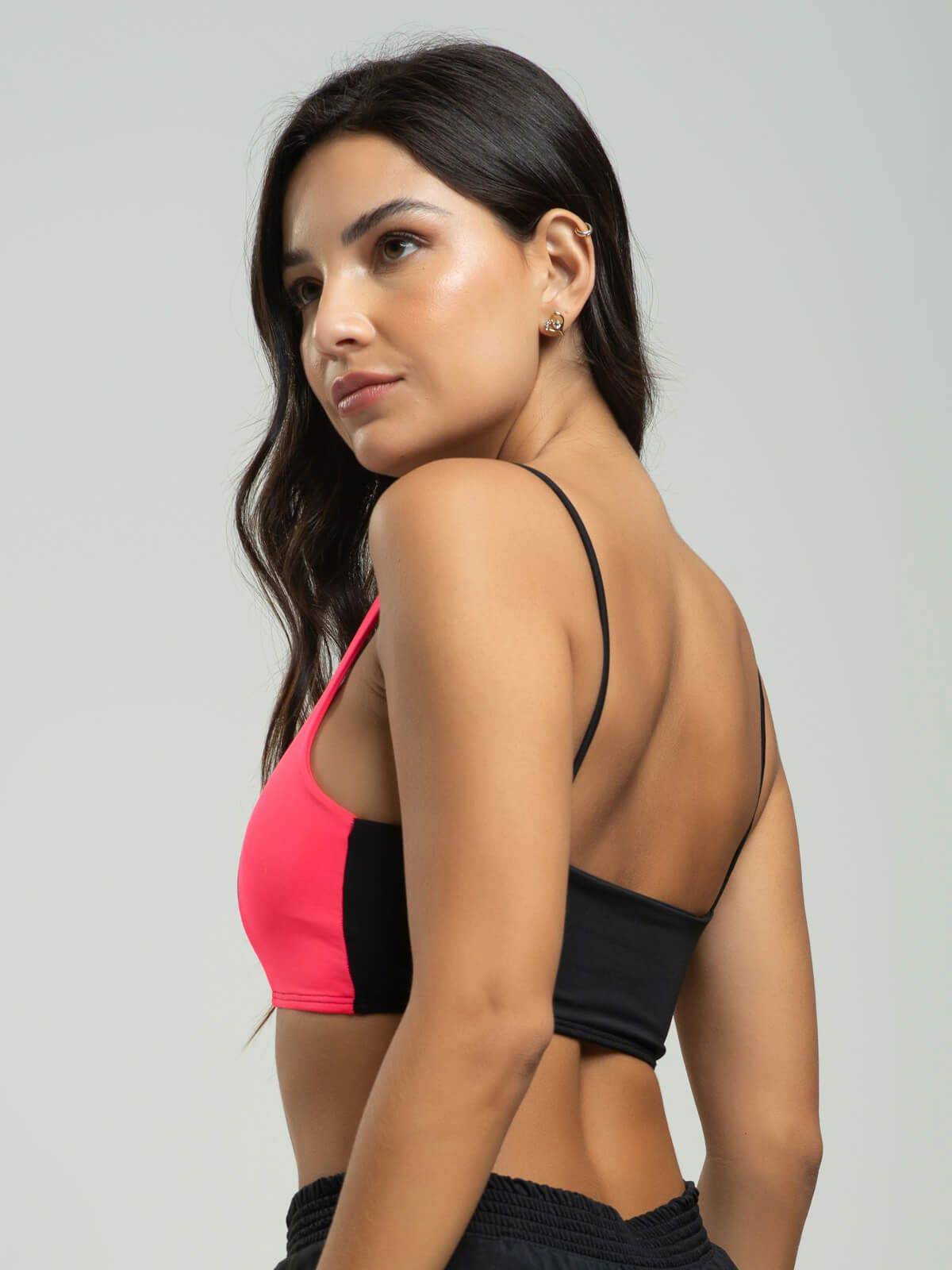 Top Alcinha Fitness Tecido Proteção Uv 50+ Preto - Vicbela